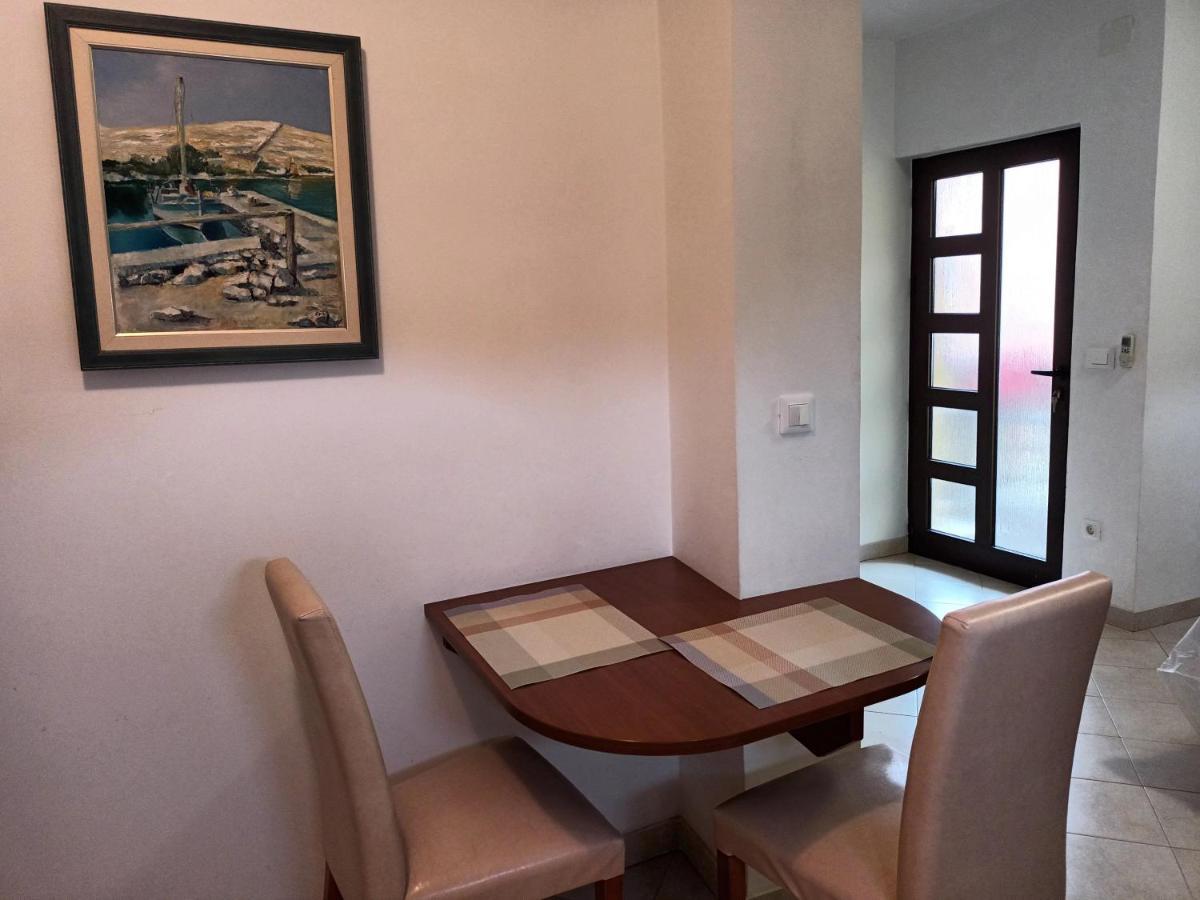 Studio Apartman Casper Zadar Exteriör bild